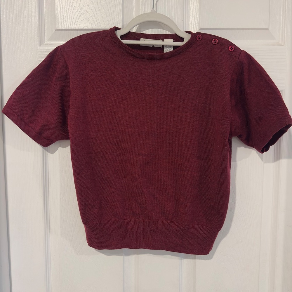 Liz Claiborne Collection Burgundy Short Sleeve Shoulder Button Knit Sweater M